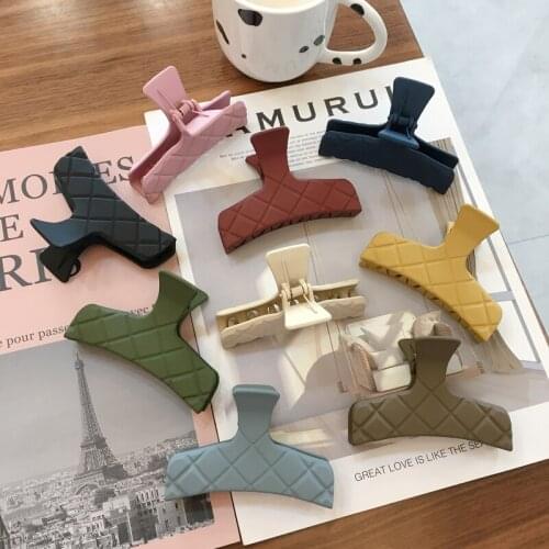 2020 New Claw Clip For Women Frosted Lattice Large Gripper Tough Large Size Plastic Hair Clamps Crab Accessories Dropshipping