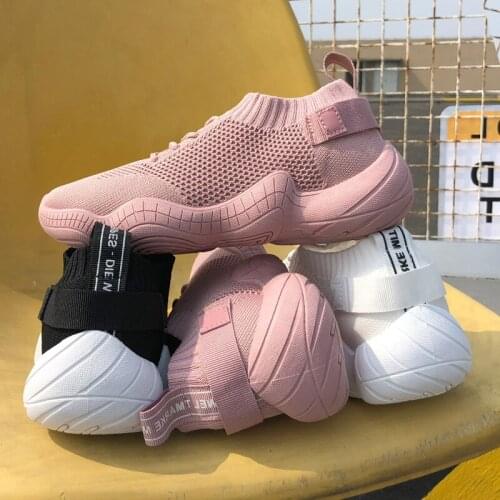 2021ins Fashion Elastic Socks Shoes Womens Korean Version Flying Woven Leisure Sports Shoes Womens Father Shoes