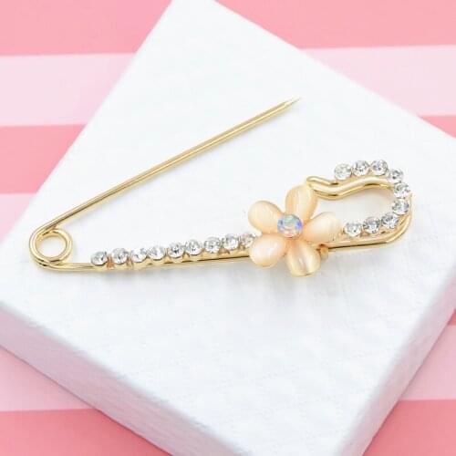 Utei Jewelry Corsage Opal Crystals Elegant Shawl Buckle Pin Lady Cardigan Brooch Gold Color Scarf Corsage