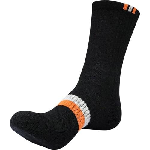 Men Breathable Basketball Socks Crew Sport Sock Sweat-Absorbent Outdoor Running Hiking Socks