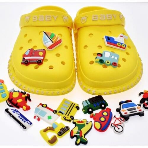 DIY Hole Slippers Shoe Chars for Designer Accesoire Decoration croc Cartoon Transport Garden Shoe Decoration Fit Kids Gift