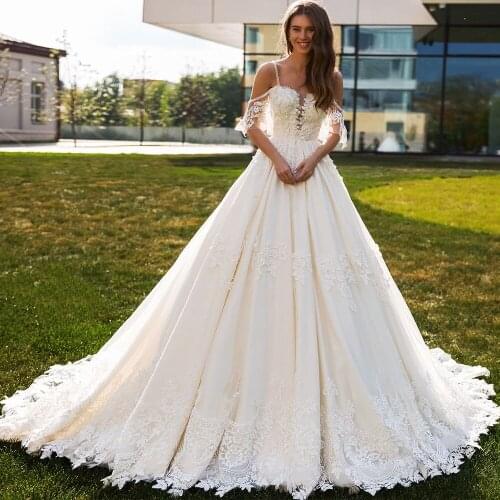 Princess A-line Wedding Dresses Vestido De Noiva Princesa Shoulder Straps Short Sleeve Zipper Up Appliques Beading Bridal Gowns