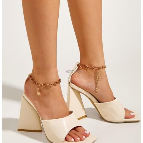 2021 New Women Pumps Solid Buckle Chain Open Toe High Heel Womens Pumps Designer Trendy Fashion Women Shoes Women Sandals