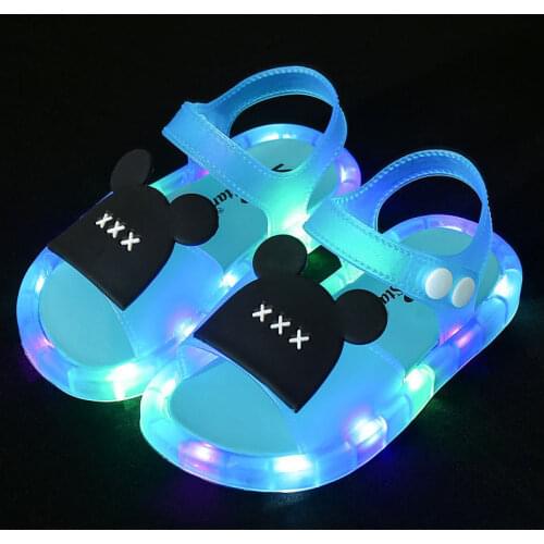 2021 summer new flash light sandals boys and girls non-slip beach shoes casual sandals children buckle trend outdoor