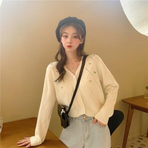 Floral Embroidery Women Sweater Coat Long Sleeve V-neck Hollow-out Knitwear 2021 New Korean Causal Short Cardigan Pull Femme