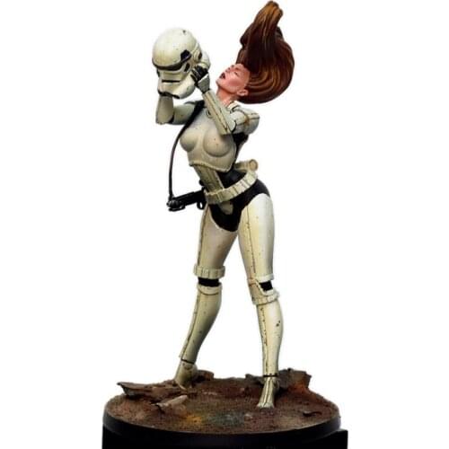 New Unassembled 1:24 75mm winter VIXEN ( WITH BASE) woman Resin Kit DIY Toys Unpainted kits