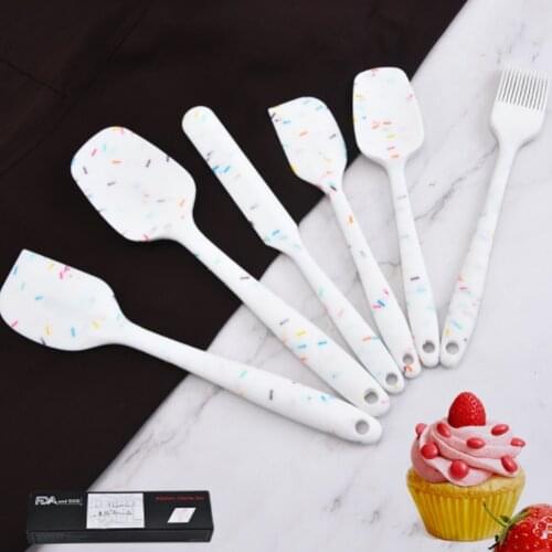 6Pcs Silicone Spatula Set With Oil Brush Heat Resistant Pastry Scraper Cream Cake Smoother Cake Decorating Tool Baking Utensils
