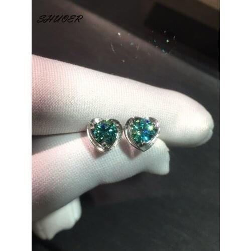 Classic 925 Sterling Silver Brilliant Cut Pass Diamond Tester 0.5 ct Green Moissanite Cute Heart Stud Earrings for Women Jewelry