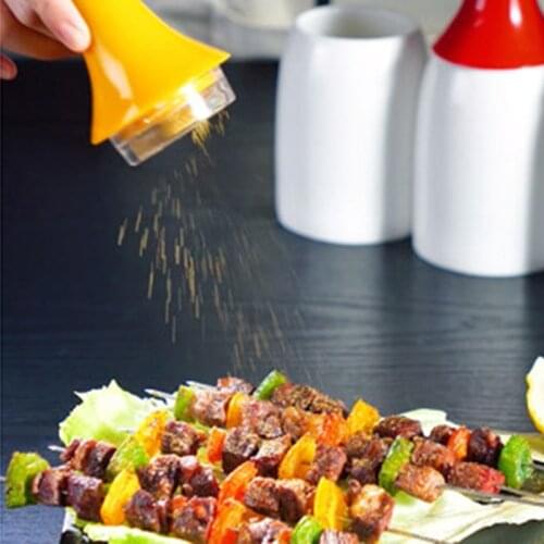 Stainless Steel Seasoning Jars Ceramics Spreading Bottle Barbecue Seasoning Pot Pepper Bottle Salt Shaker xqmg Herb Spice Tools