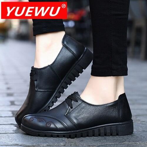 YUEWU The Four Seasons Frenulum Ladies Leather Shoes Non Slip Casual Shoes Comfortable And Light