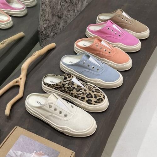 Designer Womens Canvas Shoes Flat Casual Loafers Womens Running Shoes Retro Board Shoes Pumps Womens Sneakers Chaussure Homme