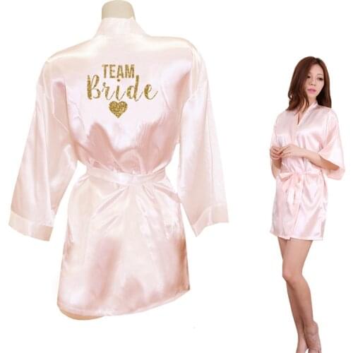 Bride Heart Team Bride Heart Golden Glitter Print Kimono Robe Faux Silk Women Bachelorette Wedding Preparewea Robe Free Shipping