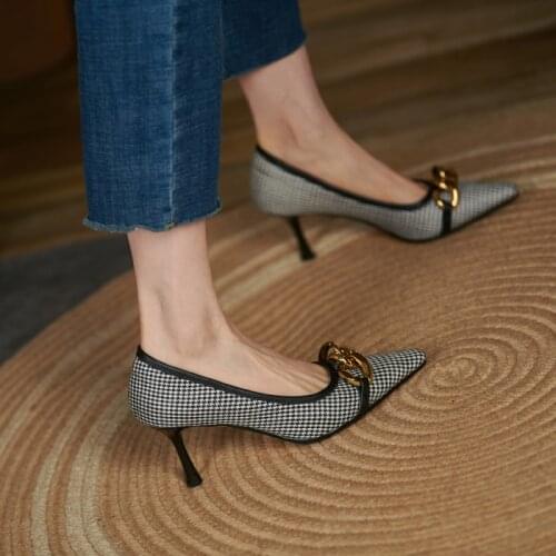 British Style Retro Plaid Metal Decoration Ladies Sandals Fashion Casual High Heels All-match Leather Womens Shoes Summer New