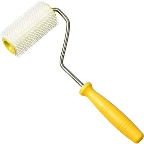 1PC Bee Honey Roller Type Extracting Uncapping Needle Roller Wooden Handle Plastic Beekeeping Comb Hand Tools Honey Collector