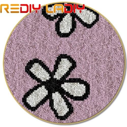 Latch Hook Rug White Petals Crocheting Carpet Rug Acrylic Yarn Pre-Printed Canvas Cushion Mat Crochet Tapestry Latched Hook Kits