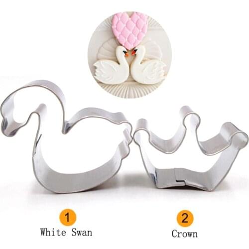 2pcs/set Stainless Steel Romantic Princess Crown Queen Swan Party Cookie Cutter Cake Molds Biscuit Baking Tool Mould Stamp