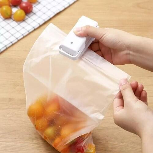 Portable Mini Sealer Home Kitchen Heat Bag Plastic Food Snacks Bag Sealing Machine Food Packaging Kitchen Storage Bag Clips