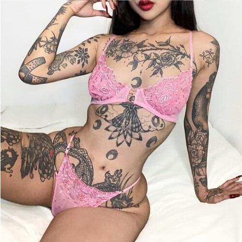 Women Underwear Set Lace Flower Embroidery 2-piece Pink Bra and Panty Set Gather Bra Sexy Intimate Lingerie Pink Bra