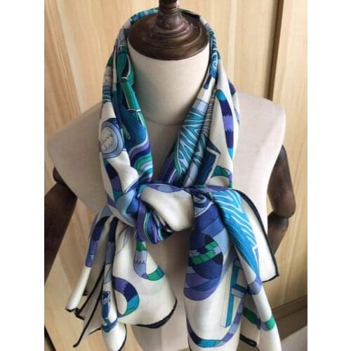 2020 new arrival autumn winter classic design 140*140 cm colorful scarf 65% cashmere 35% silk scarf wrap for women lady girl
