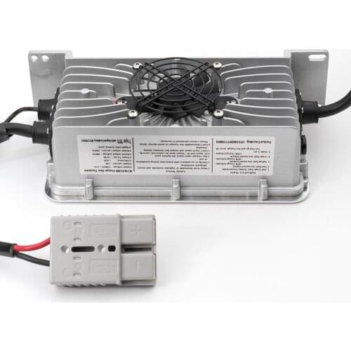 Standard Battery Use and EU/AU/UK/US Socket Standard lithium battery charger 72V