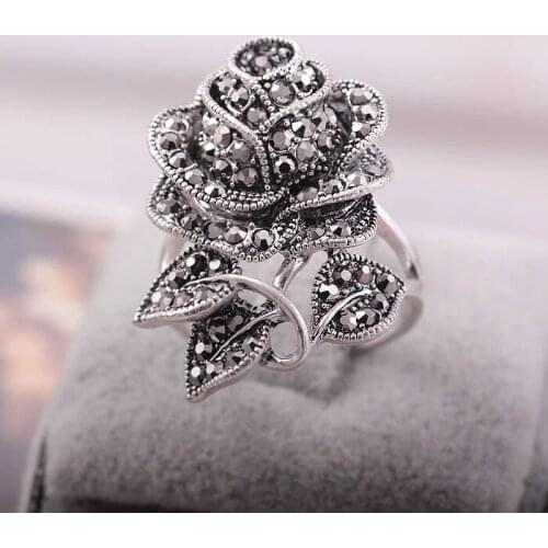 WYJZY Womens Vintage Rose Shaped Ring Set CZ Zircon Fine Jewelry Classic Lady Personality Ring