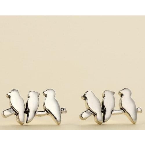 Vintage Three Birds Hypoallergenic Earring Temperament Simple Female Fashion Jewelry Party Accessories Birthday Gift