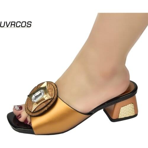 New Fashion Italian Shoes Women Luxury Sandals Women Rhinestone Wedding Shoes Womens Dress Shoes Square Toe Lady Party Pumps