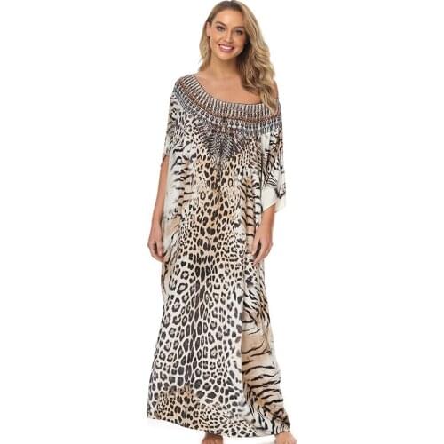 Embroidery Polyester Beach Cover up Saida de Praia Swimsuit Women Bikini cover up Tunics for Beach Pareo Sarong Beachwear Q1205