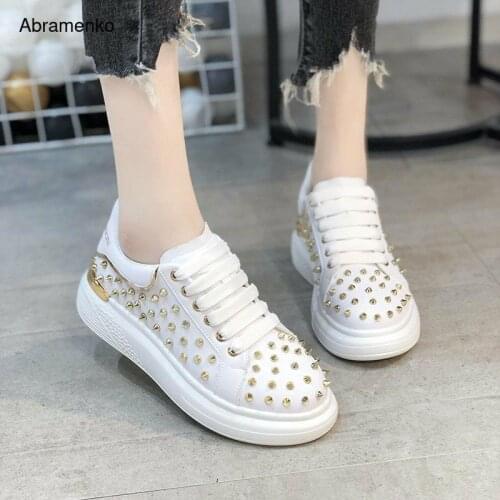 Women Shoes Fashion Rivet Sneakers Casual Sports Shoes Platform White Sneakers Fashion 2021 Spring New Size 35-40