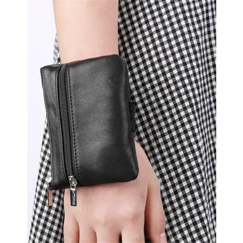 1 Pcs Mini Fashion Wrist Bag Leather Unisex Portable Key Bag Coin Purse Business Card Case Women Coin Purse Mini Zipper Pouch