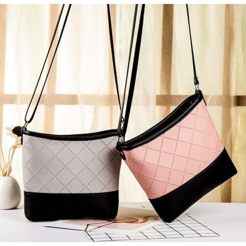 New ladies handbags Shoulder Messenger Bag Embossed rhombic retro bucket crossbody bag L14 18X5X18cm