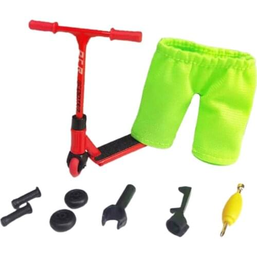 Mini Finger Scooter Toy Finger Toy Skateboards Realistic Finger Scooter Set for Toddlers Swing Board for Finger Training