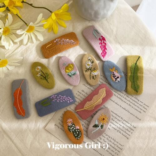 Japanese Style Embroidered Hairpin For Women Girls Fabric Mori Hairpin Side Clip Bangs Hairpins Barrettes Hair Accessories