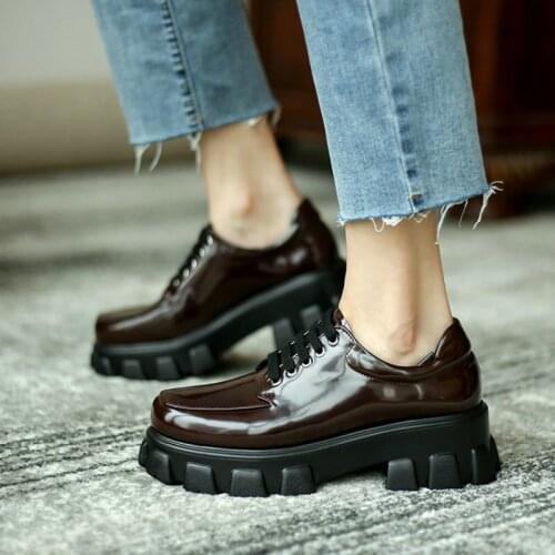 Patent PU leather burgundy black anti-skid platform brogue shoes for woman lace-up womens wedges high heels pumps loafers shoes