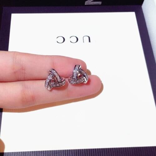Exquisite design Cycle Buckle Triangle Earring for Women Top Quality Bling AAA Zircon Stud Earring Wedding Anniversary Jewelry