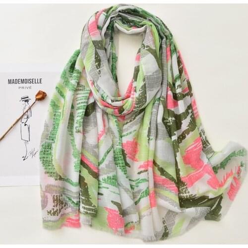 2021 New Geometry Print Fringe Scarf Shawls Long Soft Beach Cotton Scarves Hijab Wrap 4 Color