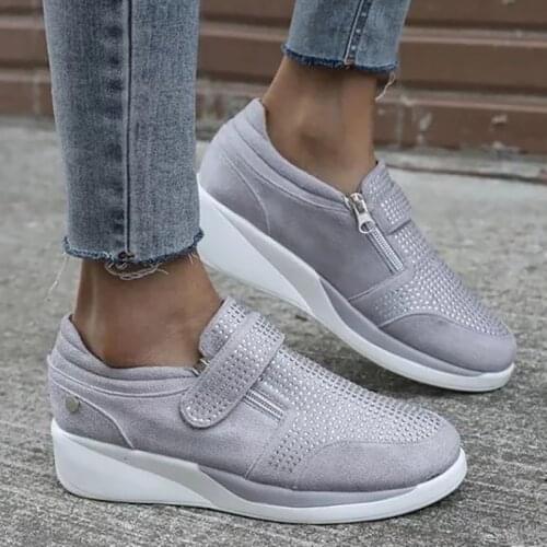 Ladies Sneakers Casual Shoes Women Sports Soft Comfortable Spring Autumn Female Shoes Solid Crystal Plus Size Womens Sneakers