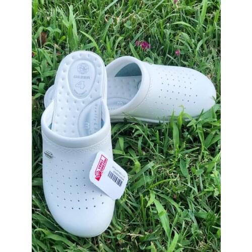 Orthopedic Sabo Slippers Doctor Nurse Hospital Cook Slippers Medical Slippers Heel Spur Reinforced Flat Sole Embossed Slippers