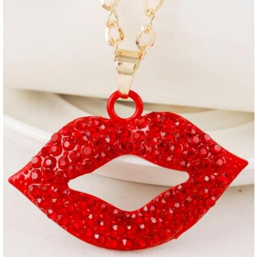 Pronuvel Necklaces