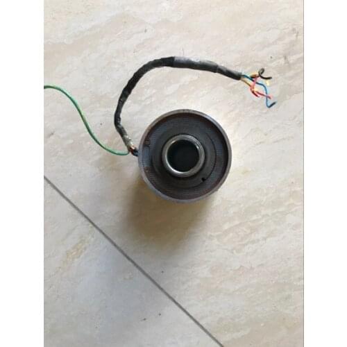 21BRCX-600-J39 encoder , used in good condition . 80% appearance new , good working , free shipping885
