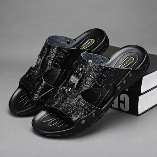 Italian for men sandals slippers genuine leather 2019 summer beach outdoor walking shoes mens roman close toe handmade