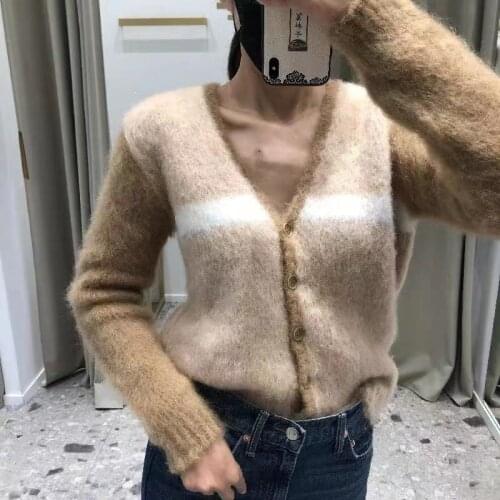 Women Sweater 2021 Spring and Summer Hit Color Long-sleeved Plush Fleece V-neck Single Button Cardigan Sweater