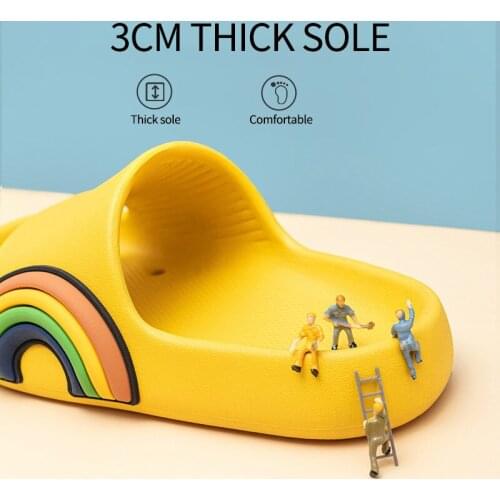 2021 New Children Slippers Boys Girls Rainbow Beach Sandals Summer Shoes For Kids Eva Non-slip Cute Soft Indoor Bathroom Slides