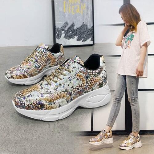 HY 2020 Spring Womens Shoes Breathable Comfortable Casual Sneakers Lace-up Outdoor Walking Increasing Shoes for Ladies