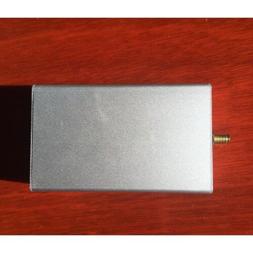 Noise signal generator noise source simple spectrum tracking source Gaussian white noise generator