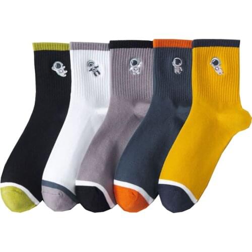 Fashion Embroidery Women Socks Kawaii Spring Cotton All-Match Japanese Style Cute Sport Socks Breathable Chaussette Femme Sokken