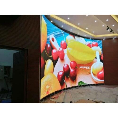 P3.9 Indoor Curve LED Sign 500x1000mm Aluminium Cabinet Full Color Surface Led Matrix 15 Degrees p3.91/p4.81