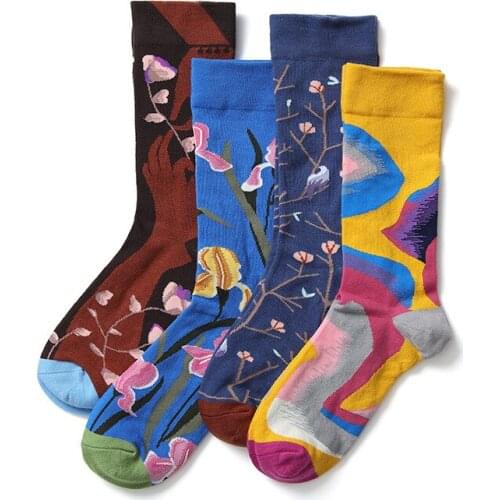 Spring 2021 New Vintage Colorful Print Woman Cotton Socks Jacquard Weave Casual Women Harajuku Socks Street Fashion Cool Socks