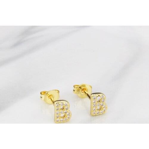 ALLNEWME Simple Bling Bling CZ Stone 26 Letter Stud Earrings for Women Brass Gold Letters Pendant Earring Statement Pendientes