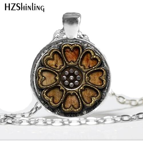 HZ--A419 New Glass Pendant Avatar the Last Airbender Necklace Glass Cabochon Necklace Sliver Art HZ1